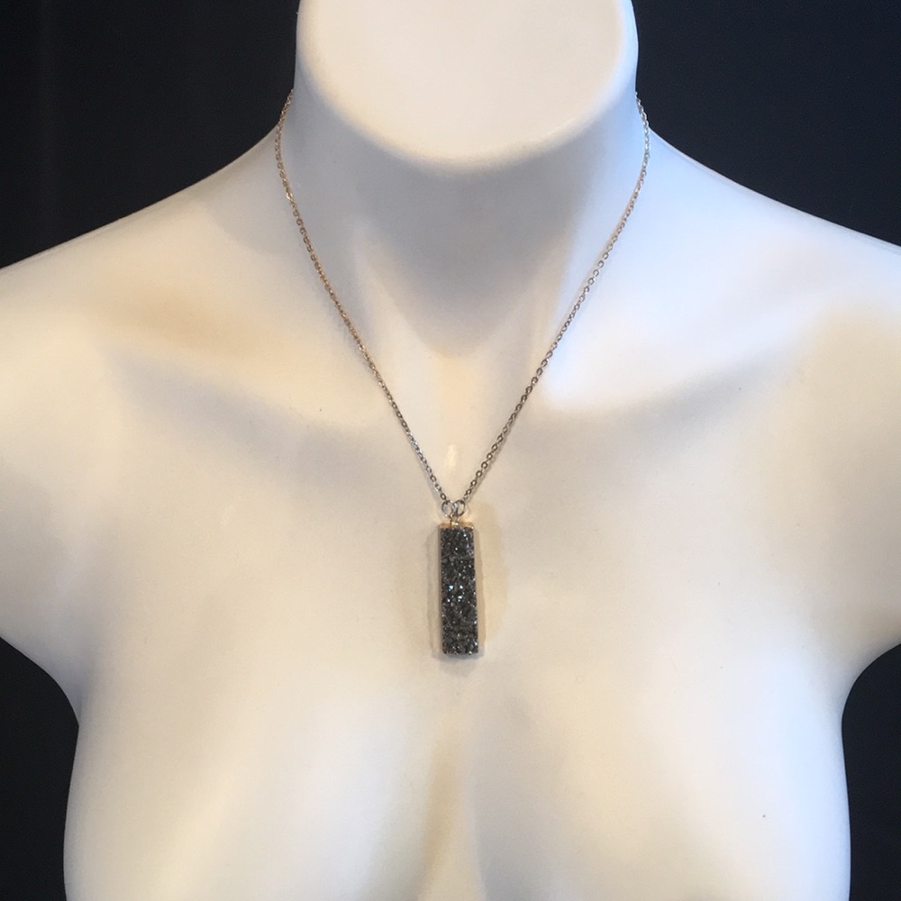 Silver agate druzy necklace